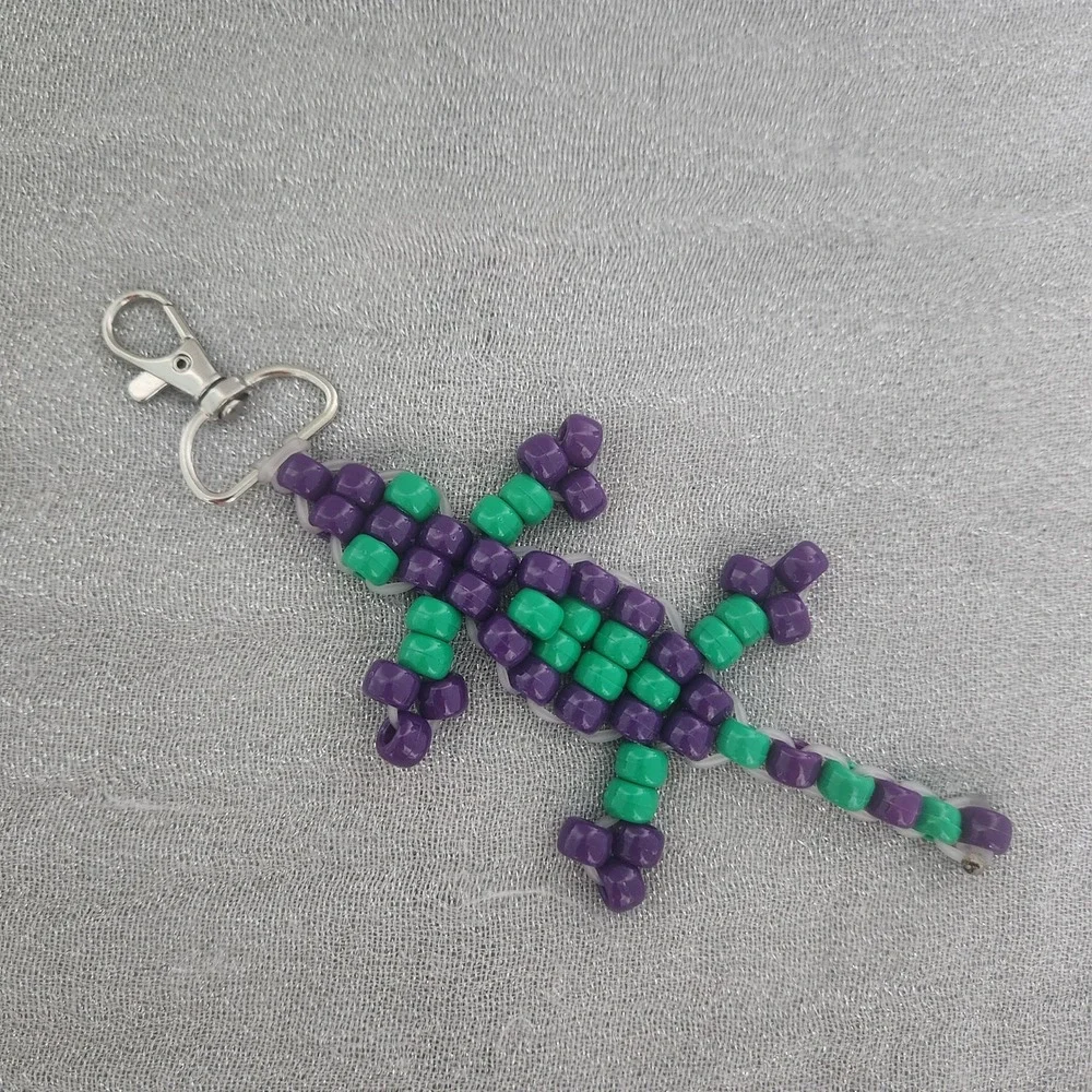 Handmade Beaded Lizard Keychain Purple Green Pony‎ Bead Gecko 90s Camp Nostalgia